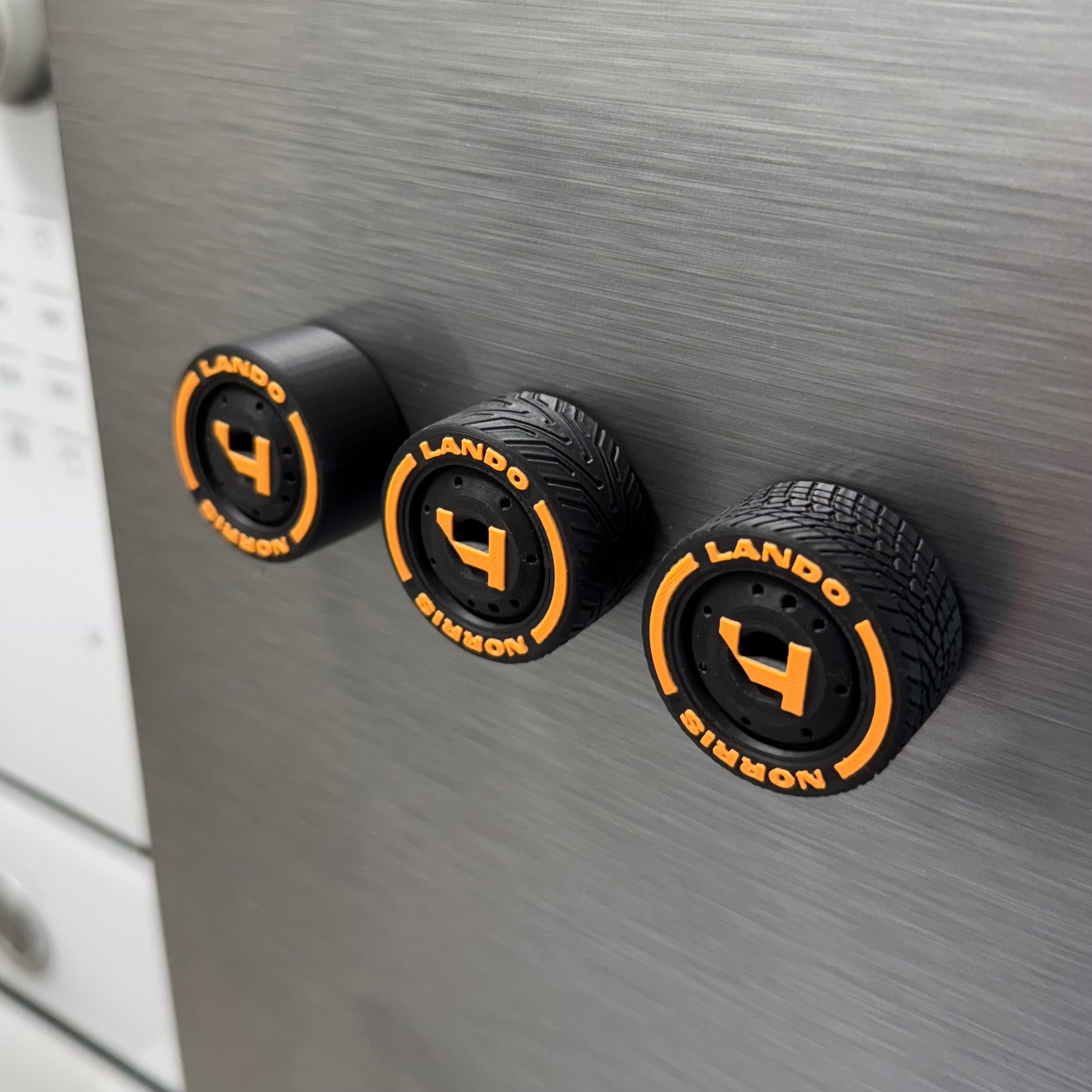 Papaya F1 drivers magnets