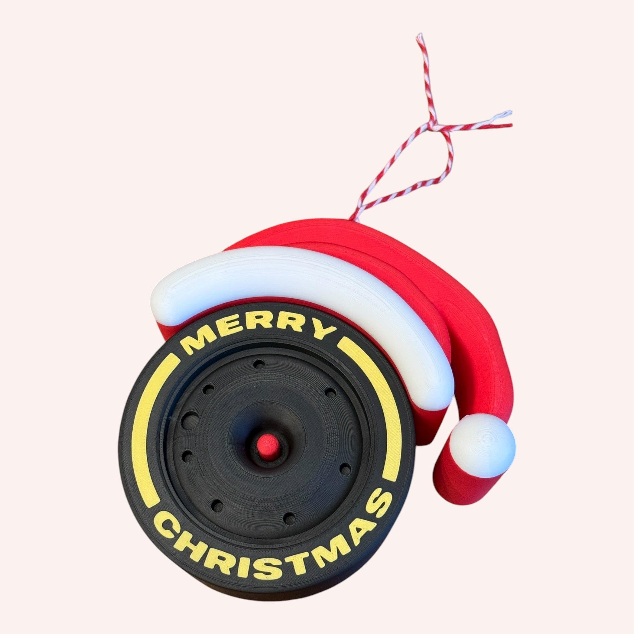 Custom Formula 1 Tire Ornament with Personalized Text – F1 Christmas Decoration with Removable Santa Hat – Racing Gift & Collectible