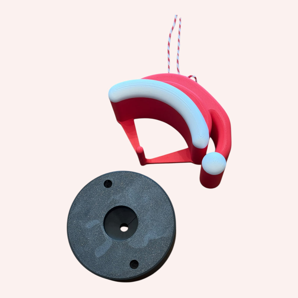 Custom Formula 1 Tire Ornament with Personalized Text – F1 Christmas Decoration with Removable Santa Hat – Racing Gift & Collectible